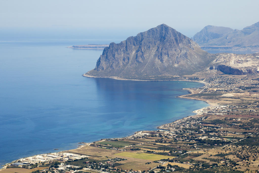 La Dimora Di Odisseo Bed & Breakfast Trapani Oda fotoğraf