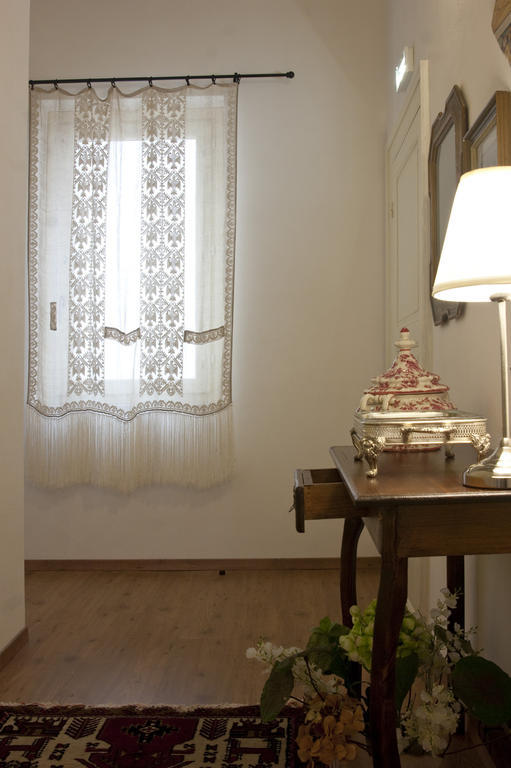 La Dimora Di Odisseo Bed & Breakfast Trapani Oda fotoğraf
